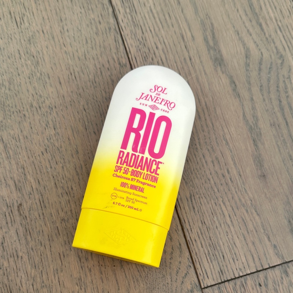 Sol de Janeiro Rio Radiance SPF 50 Lotion - Yellow and White